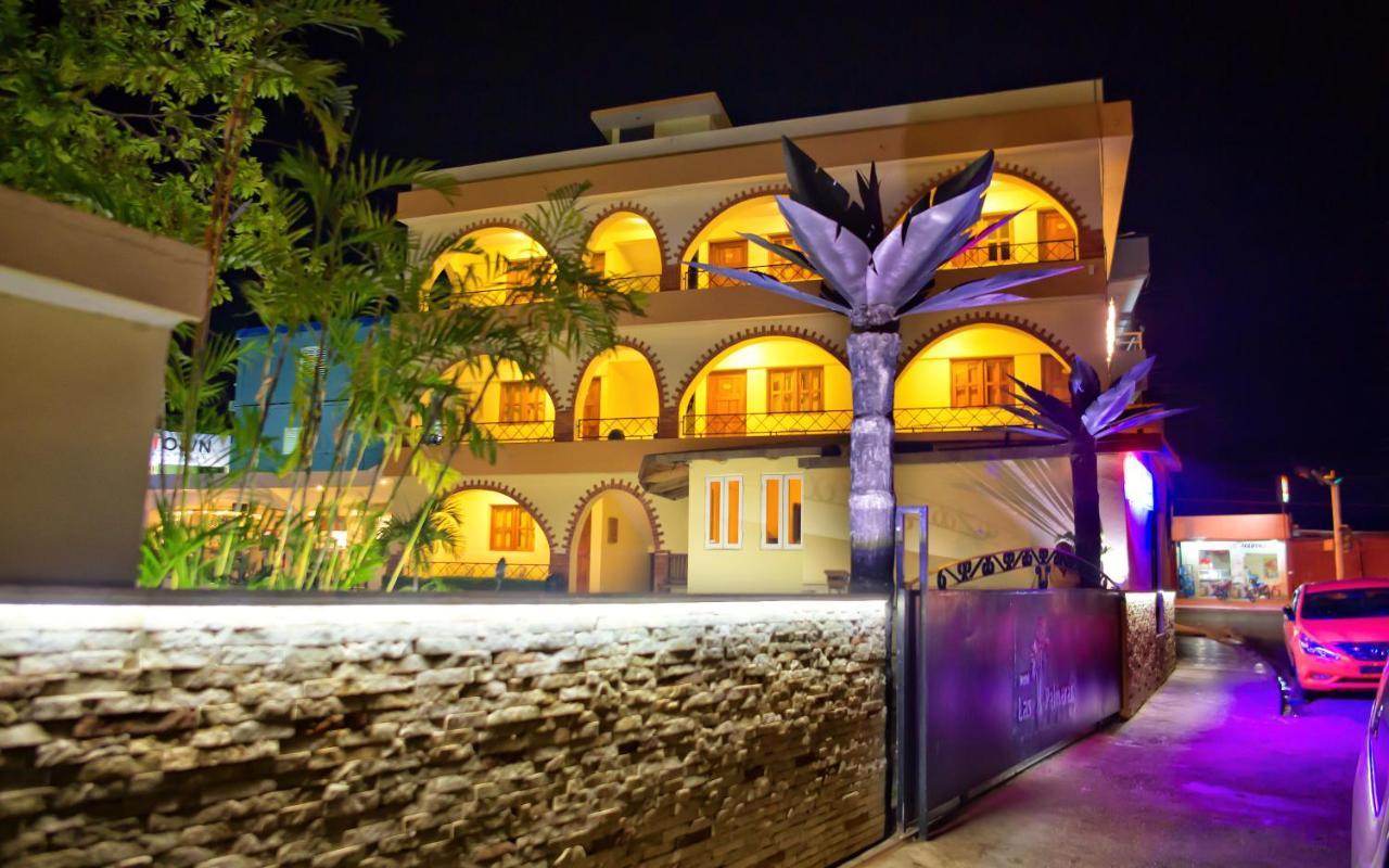 Hotel Las Palmeras Sosua Bagian luar foto